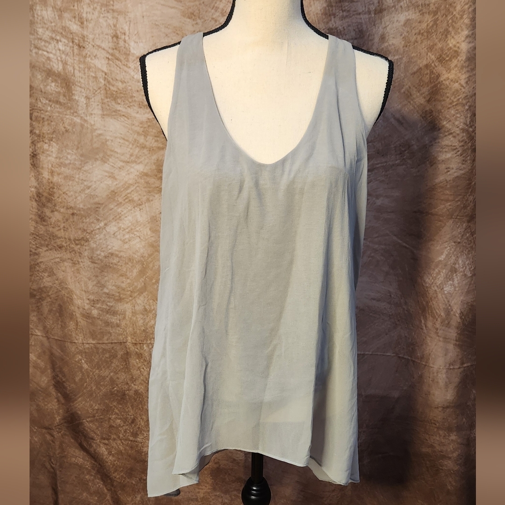 H BY BORDEAUX Light Gray Racerback Tank Top – Flowy Chiffon Layered Top – Size S